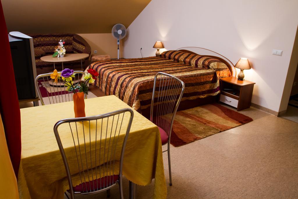 Hotel Po Juros Banga Palanga Exteriér fotografie